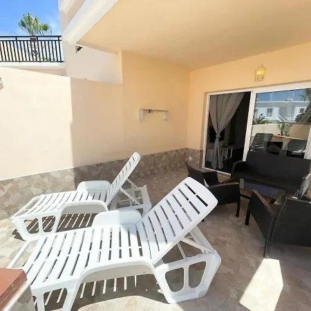 White Sensation شقة *